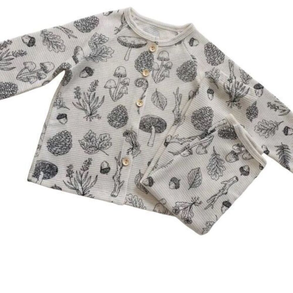 New children’s two piece pajama set 5-6